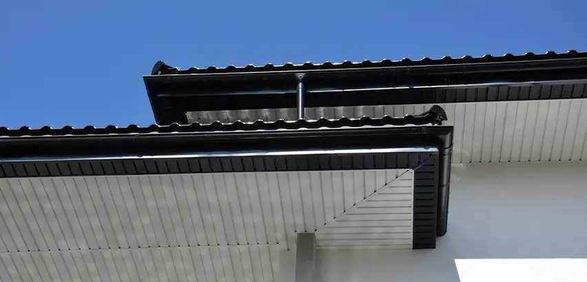 Box Eave Construction in Bellevue